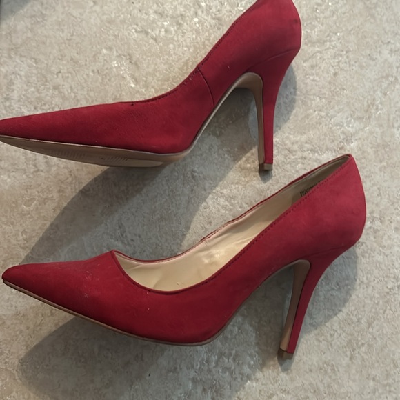 Nine West- Red heels - Picture 4 of 5